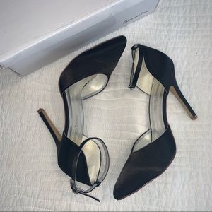 Elegant Park Black Pumps
